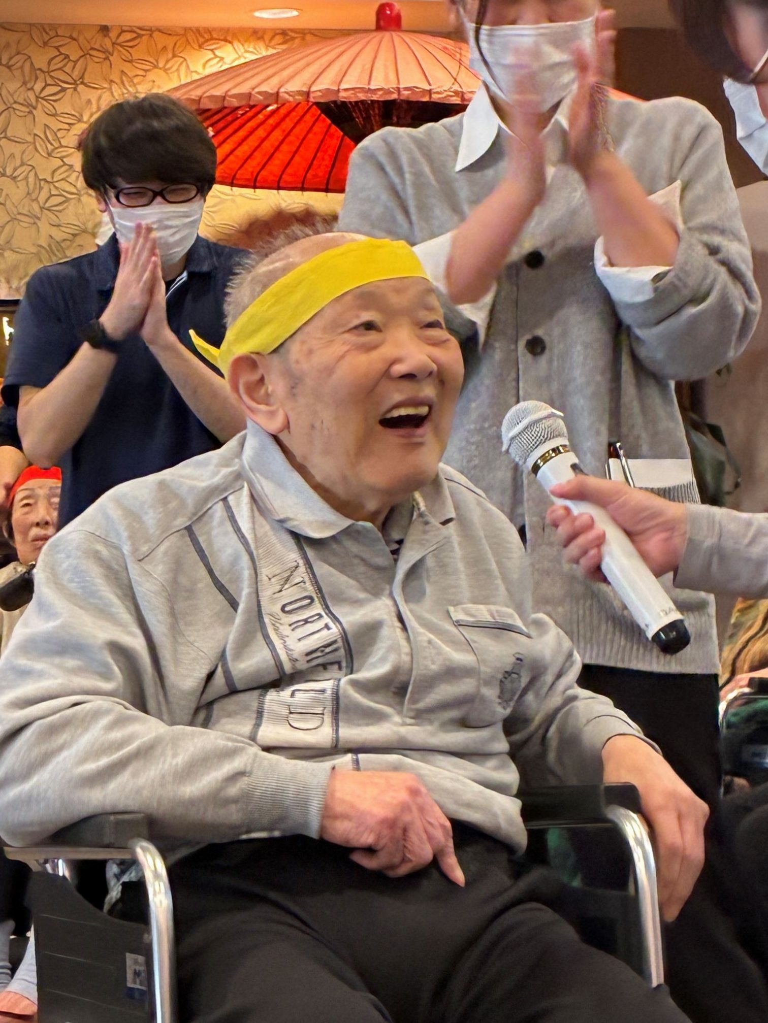 D6117AB4-82F6-48DB-ADE4-8CF07EFE2344